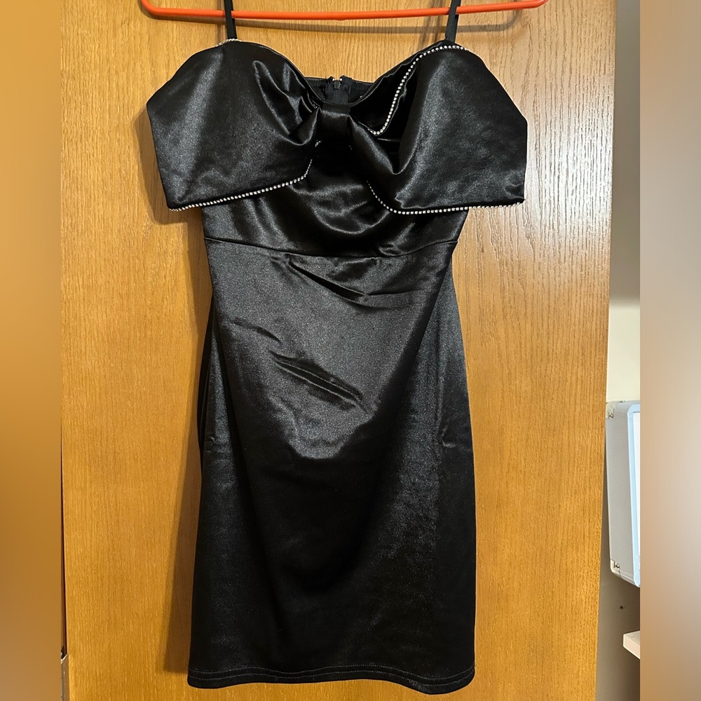 black bow dress
